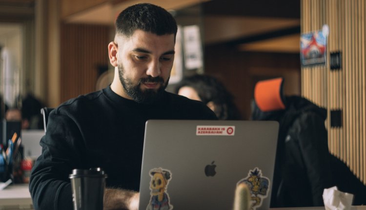 The 10 Best AI Translation Tools to Use in 2024